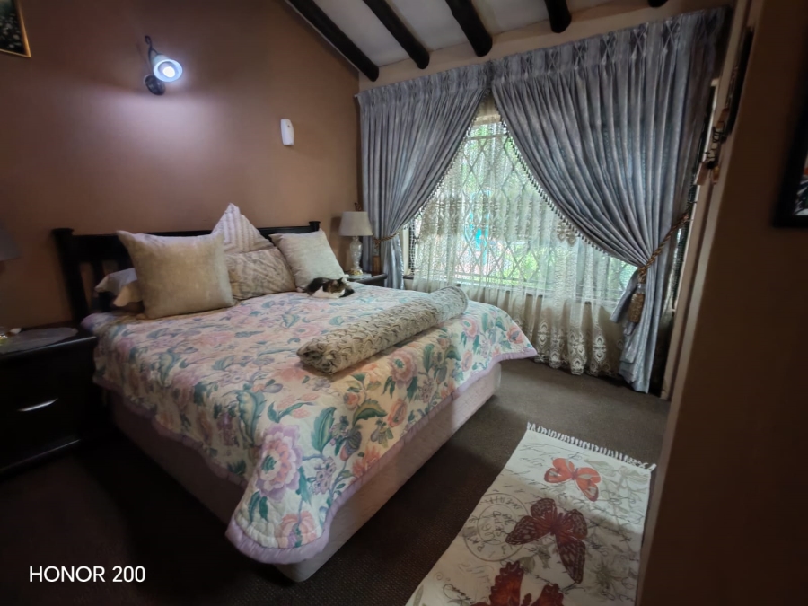 3 Bedroom Property for Sale in Vaalpark Free State